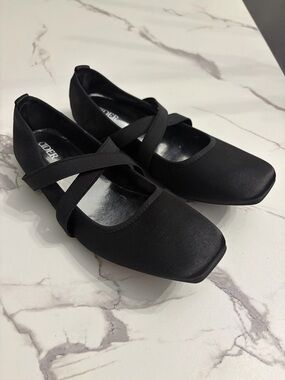 Cider Black Mary Jane Flats with Cross Strap
